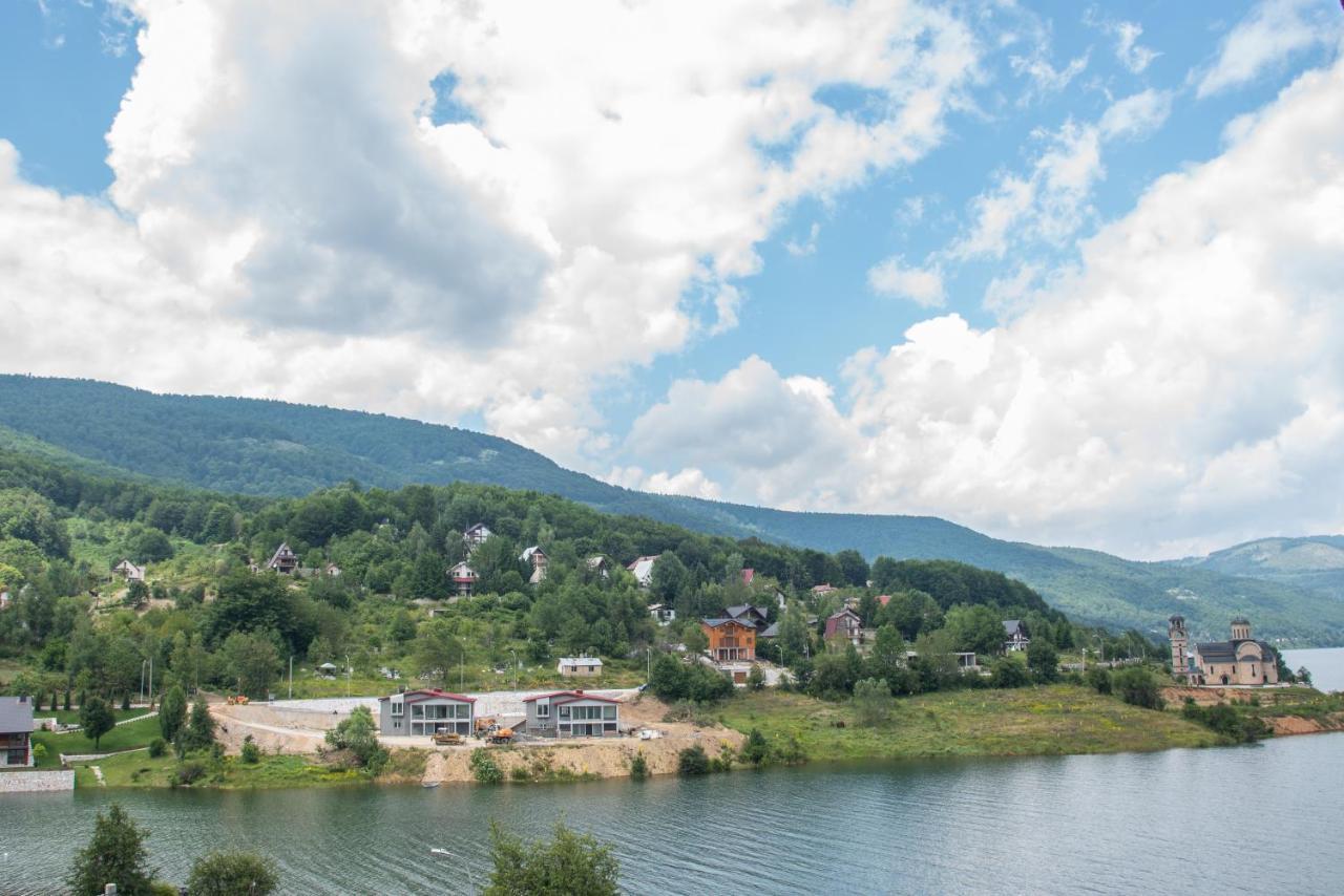 Yeti Guest House Маврово Екстериор снимка