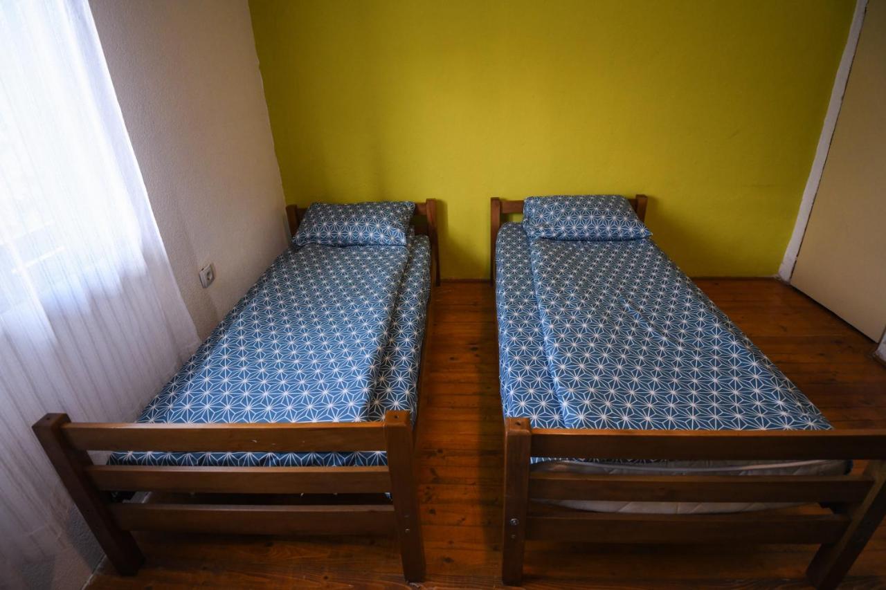 Yeti Guest House Маврово Екстериор снимка